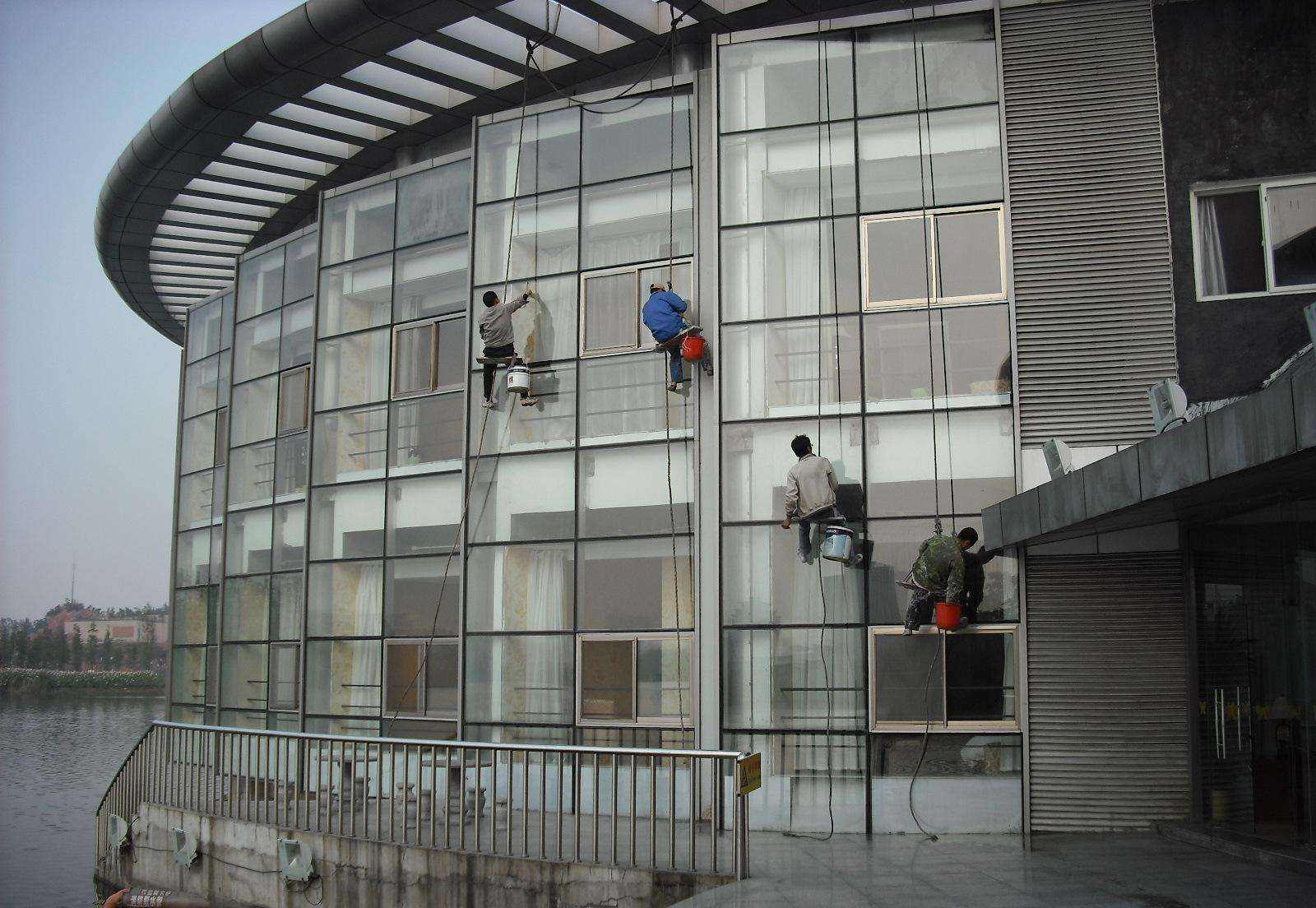 水磨沟区大型外墙保洁